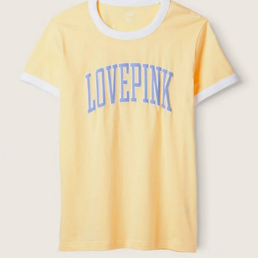 VS PINK RINGER TEE & HERITAGE SHORTS SET - Picture 6 of 14